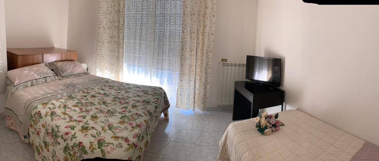 Apartamento 'Panta Rei' Mentana Exterior foto
